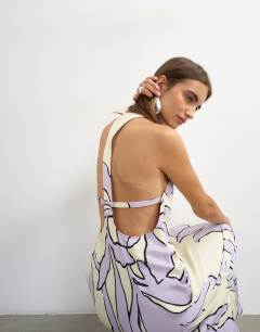 Model wearing Satin scoop neck maxi dress with stitch detailing in lilac and buttermilk floral
