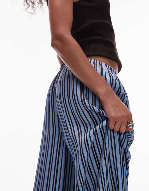 Topshop – Satynowe spodnie z szerokimi nogawkami w brązowo-niebieskie paski z wiązaniem w pasie, część zestawu, 4 z 5