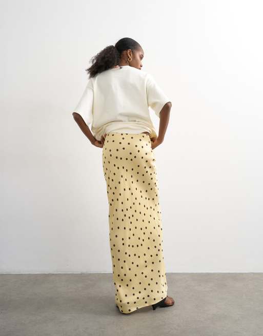 Topshop - Schuingesneden satijnen maxi rok met stippen in lichtgeel, 4 van 5