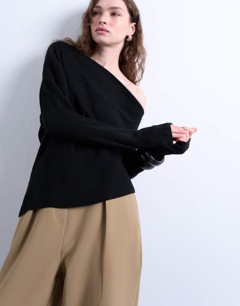 Topshop – Schulterfreies Stricktop in Schwarz - view 1