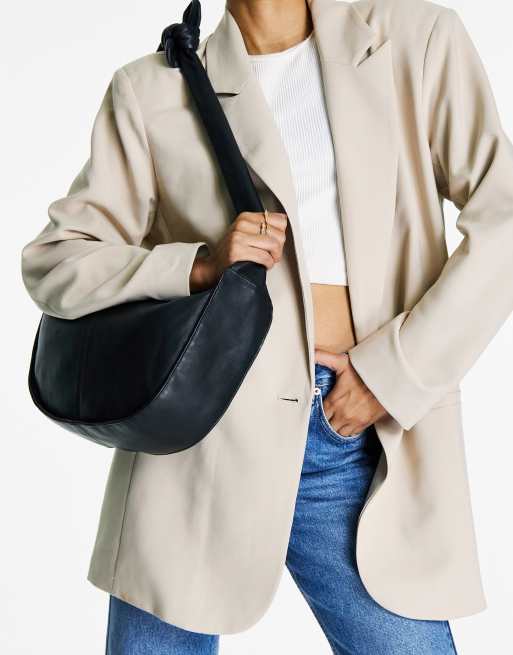 Topshop – Schultertasche aus hochwertigem schwarzem Leder mit Trageriemen