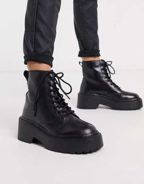 Topshop – Schwarze Schnürstiefel