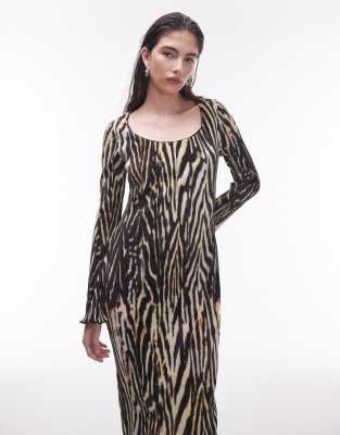 Topshop scoop neck plisse lettuce hem midi dress in mono zebra print-Multi