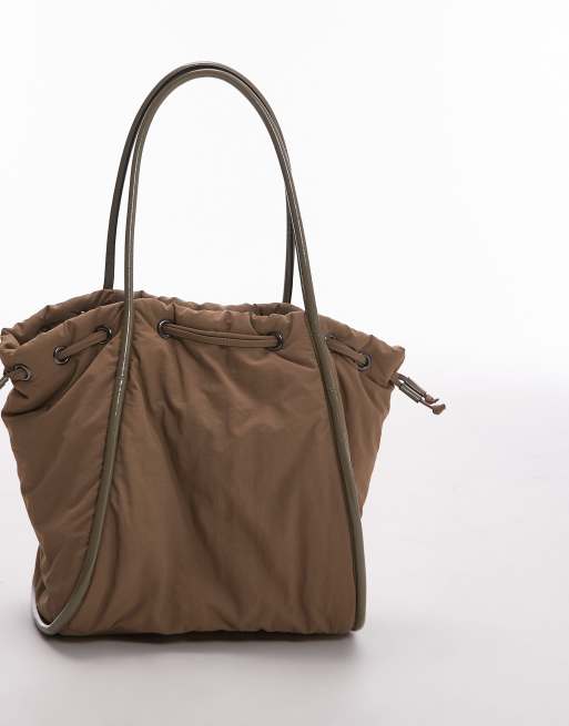 Topshop – Selina – Tasche aus Nylon in Khaki mit geraffter Paspelierung, 3 von 4