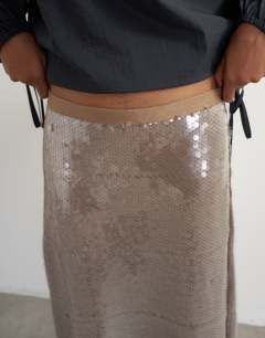 Model wearing Sequin sheer maxi skirt in chocolate