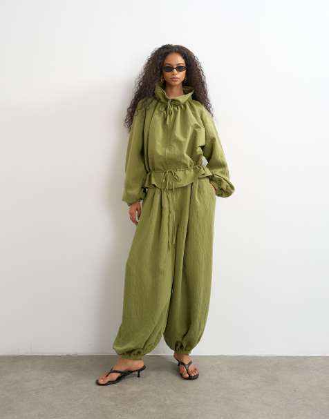 Topshop set med ballongbyxor med knytmidja i oliv - view 1
