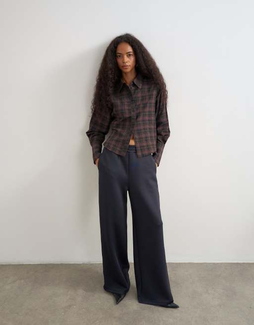Topshop set med markerad midja och rutig skjorta i brun, 2 av 4