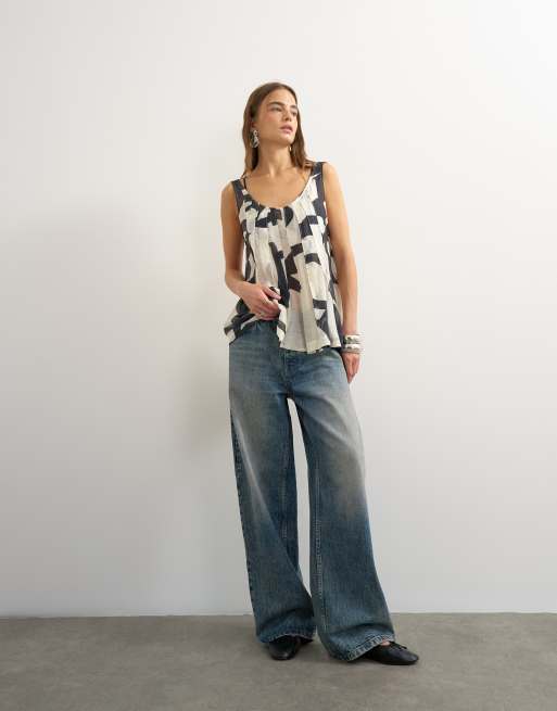 Topshop sheer sleeveless pintuck cami top in black-and-white print, 3 of 4