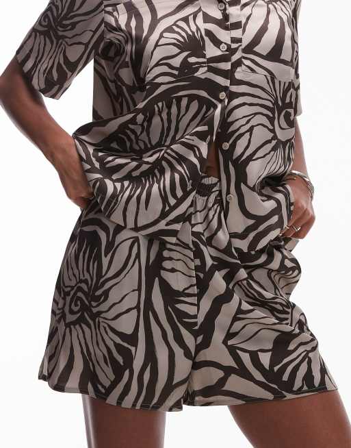 Topshop shell print satin shorts in chocolate - part of a set, 3 of 5