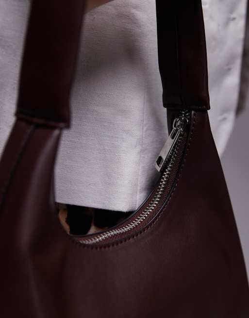 Topshop – Shia – Schultertasche in Rot im Used-Look und 2000er-Style, 4 von 4
