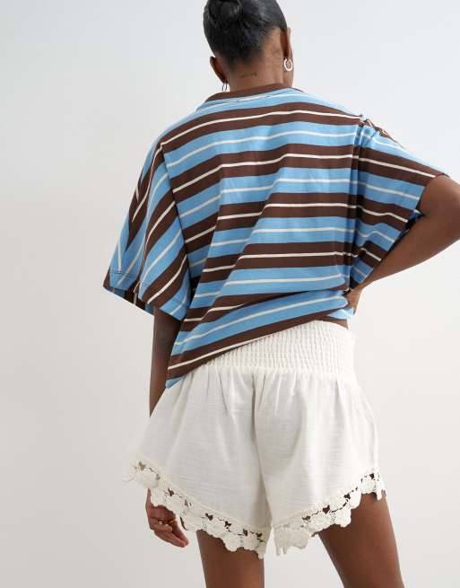 Topshop shirred detailing tap shorts in ecru, 4 of 5