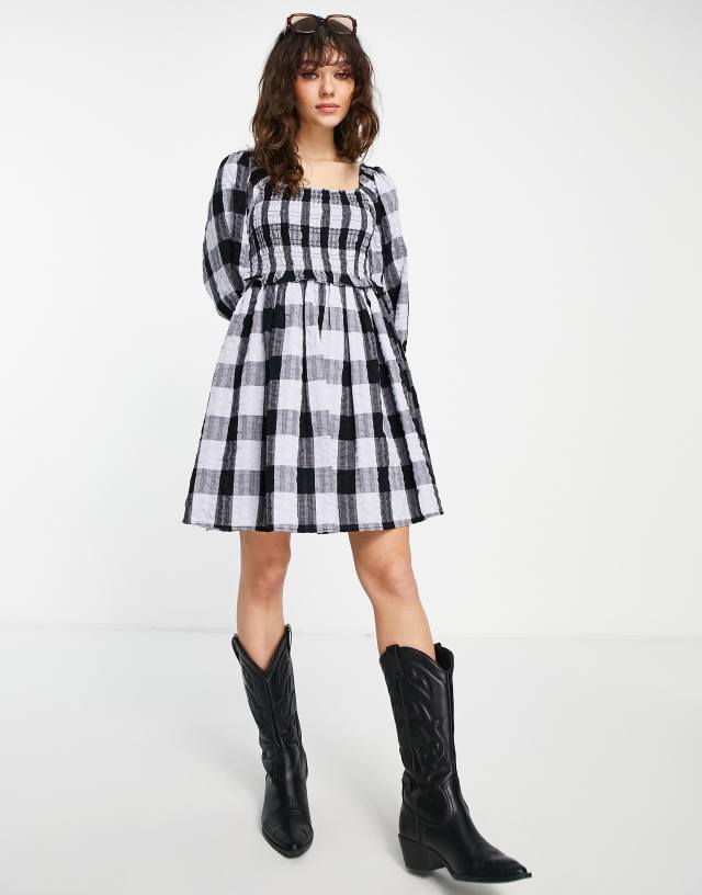 Topshop - shirring seersucker check puff sleeve mini dress in blue