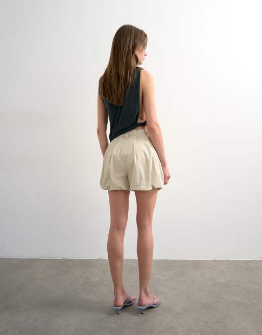 Topshop - Short épuré à ourlet boule - Neutre, 4 de 5