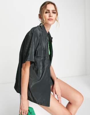 Topshop Short Sleeve Double Pocket Utility Shirt In Charcoal-gray