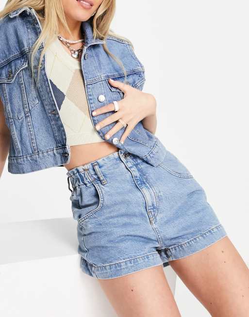 Topshop Shorts in Mittelblau mit Paperbag Bund ASOS