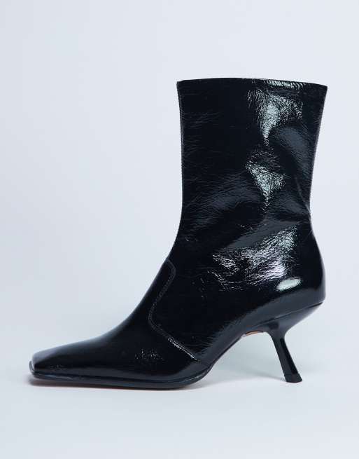 Topshop – Sienna – Czarne botki z kwadratowymi noskami na średnim obcasie ze skóry premium