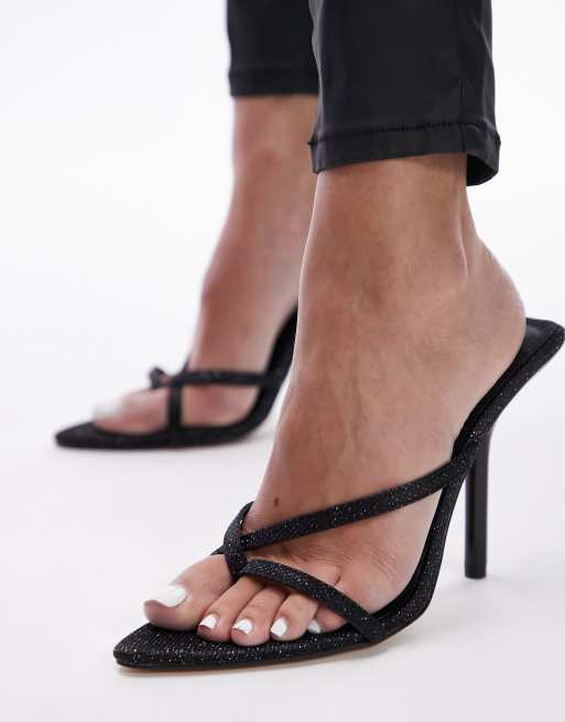 Pointed toe hot sale strappy heel