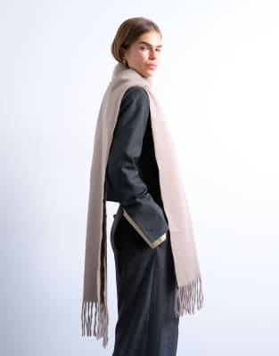 Topshop - Simone - Superweicher Deckenschal in Taupe-Neutral