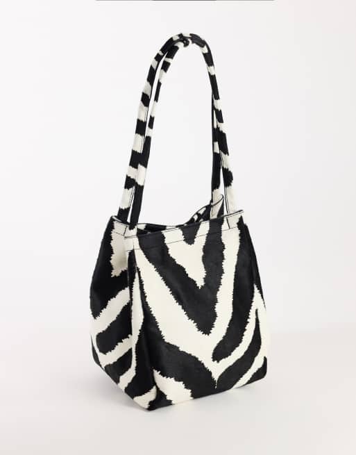 Topshop Singer medium real hair on leather shoulder bag in zebra, 3 of 4