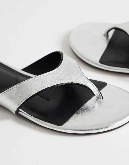 Topshop – Sisi – Silverfärgade, platta sandaler med tårem, 2 av 4