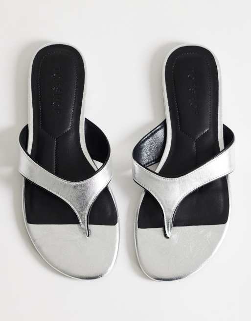 Topshop – Sisi – Silverfärgade, platta sandaler med tårem, 3 av 4