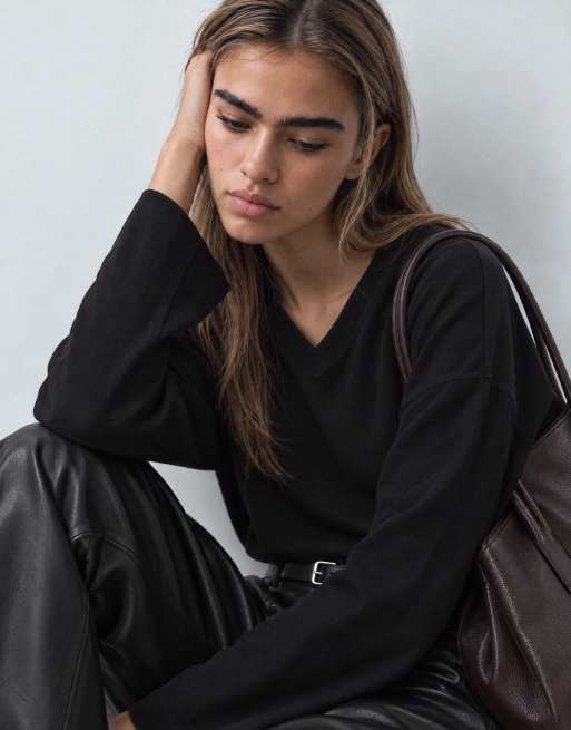 Topshop Skater-Oberteil mit V-Ausschnitt, langärmlig, in Schwarz, 8 von 8