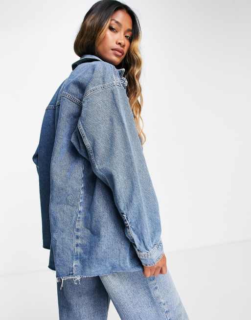 Topshop - Skjortejakke med rå kant i mellemblå vask, 2 af 4