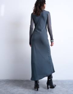 Model wearing Slash neck chiffon maxi dress in petrol