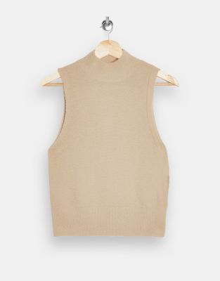 beige sleeveless jumper