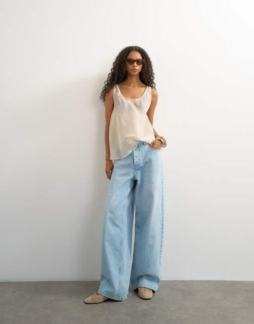Topshop sleeveless organza scoop vest in oyster, 2 of 4