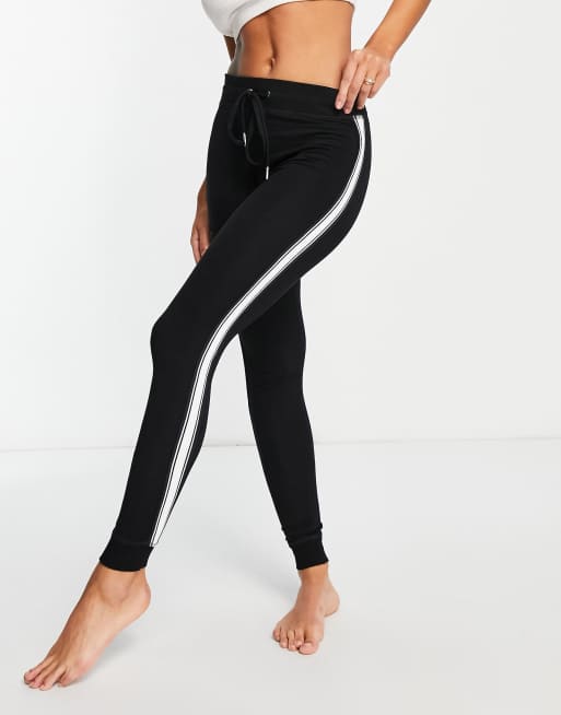 Topshop - Slim Fit-joggingbukser med sidestriber i sort, 4 af 4