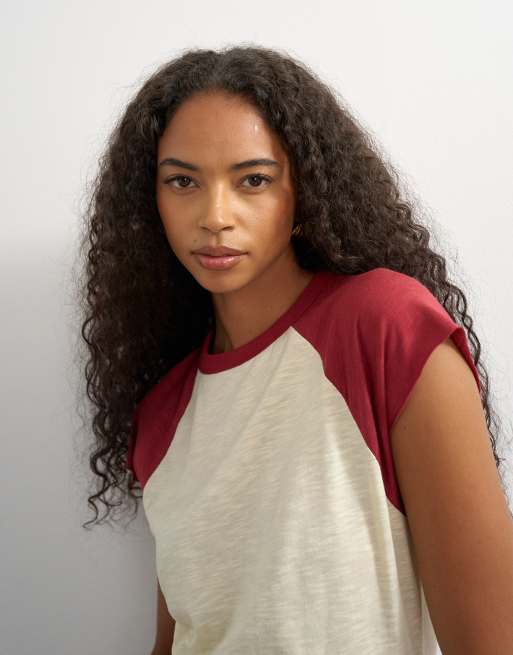 Topshop slubby farveblok raglan-T-shirt i burgundy, 3 af 4