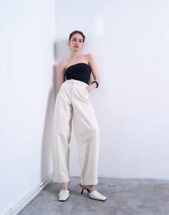 Smart barrel leg trouser in ecru