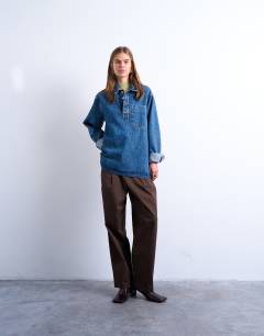 Smart hybrid casual trouser in chocolate