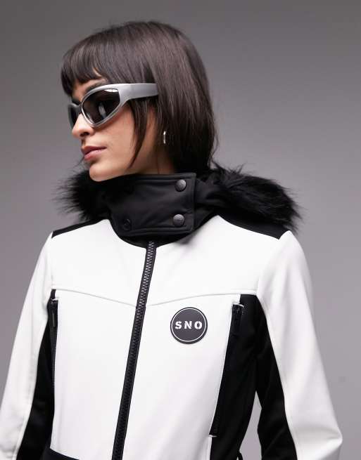 Black And White Ski Jacket By Topshop SNO - 135€ #theradicalblog