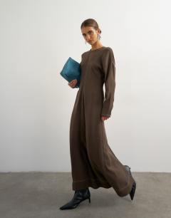 Model wearing Soft touch drop armhole maxi dress in chocolate with ecru contrast topstitching