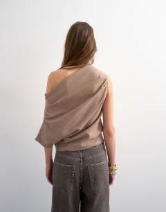 Model wearing Soft touch fallen shoulder top in taupe