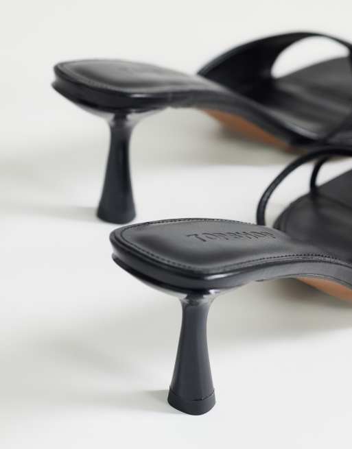 Topshop – Sophie – Asymmetrische Mules in Schwarz mit mittelhohem Absatz, 4 von 4