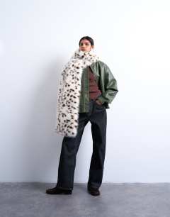 Sophie faux fur scarf in dalmatian