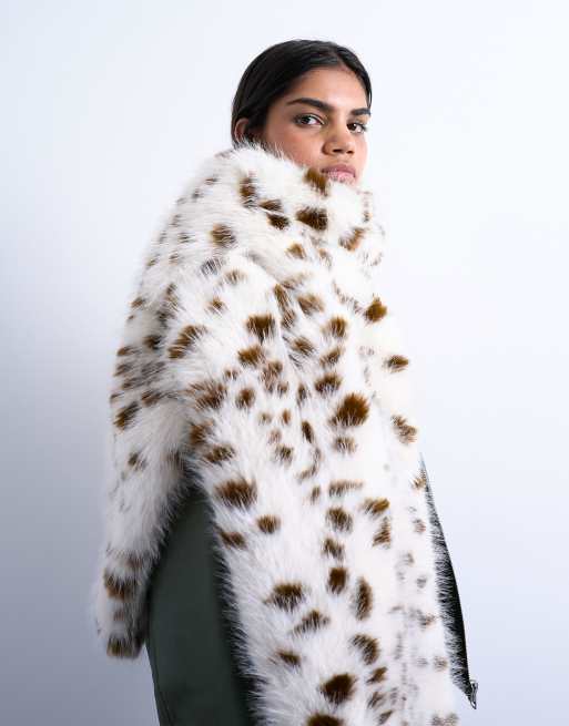 Topshop - Sophie - Halstørklæde med dalmatinermønster i imiteret pels, 3 af 3