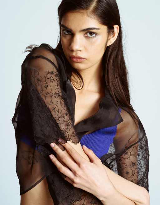 Topshop - Sort cropped skjorte med broderier i organza, 2 af 4
