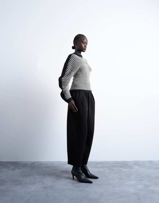 Topshop - Sorte oversized joggingbukser med tøndeformede ben