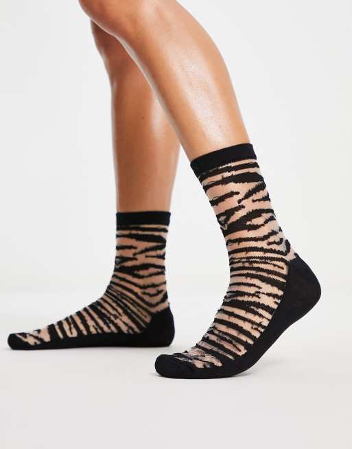 Topshop - Sorte sokker med zebraprint i mesh