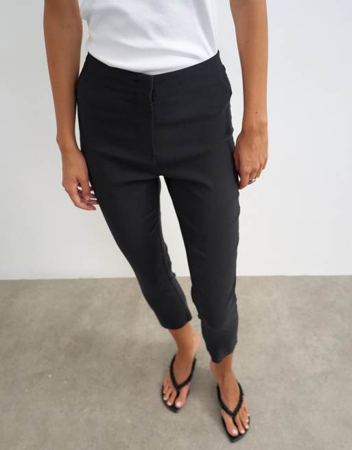Topshop spodnie capri o długości 3/4 w kolorze czarnym, 2 z 5