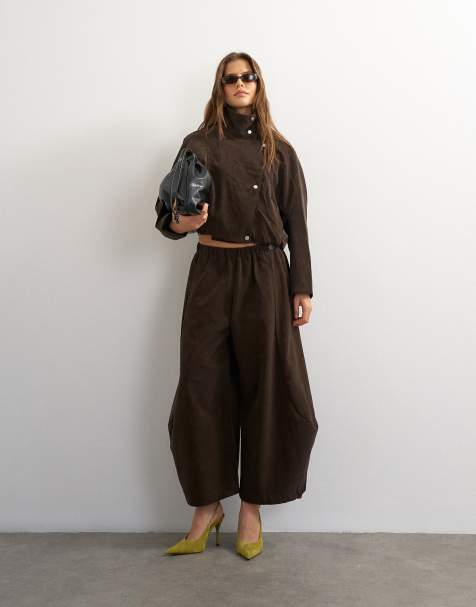 Topshop spodnie horseshoe z imitacji skóry w brązowym kolorze - view 1