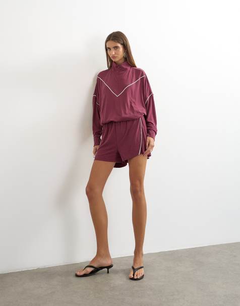 Topshop – Sport-Set in Burgunderrot mit Paspelierung - view 1