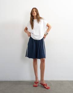 Sport stripe detail shorts in navy