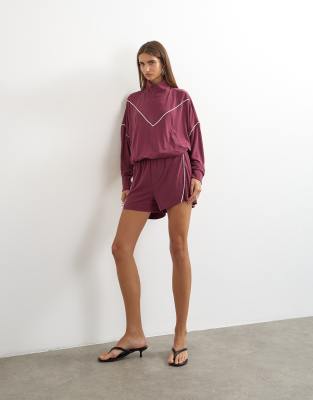 Sporty Luxe 4