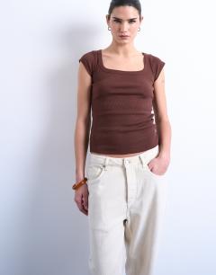 Square neck rib cap sleeve tee in brown