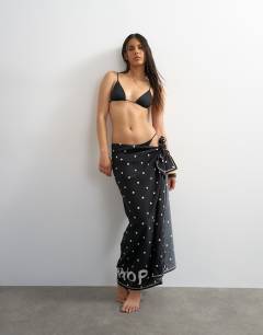 Square sarong in black and white polka dot